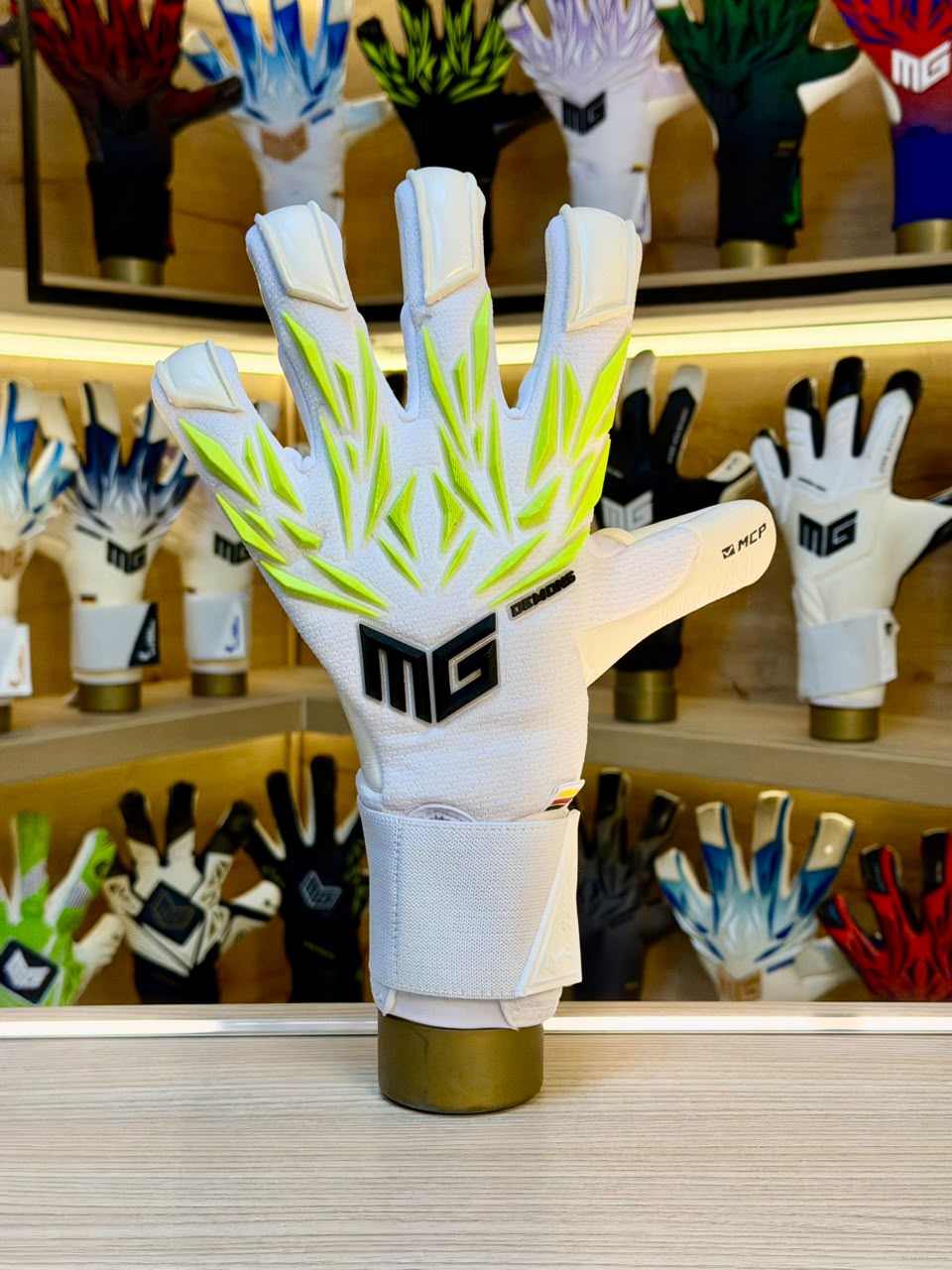 Guantes 8