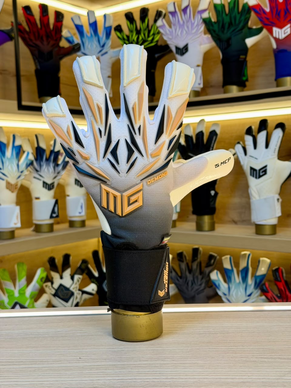 Guantes 8