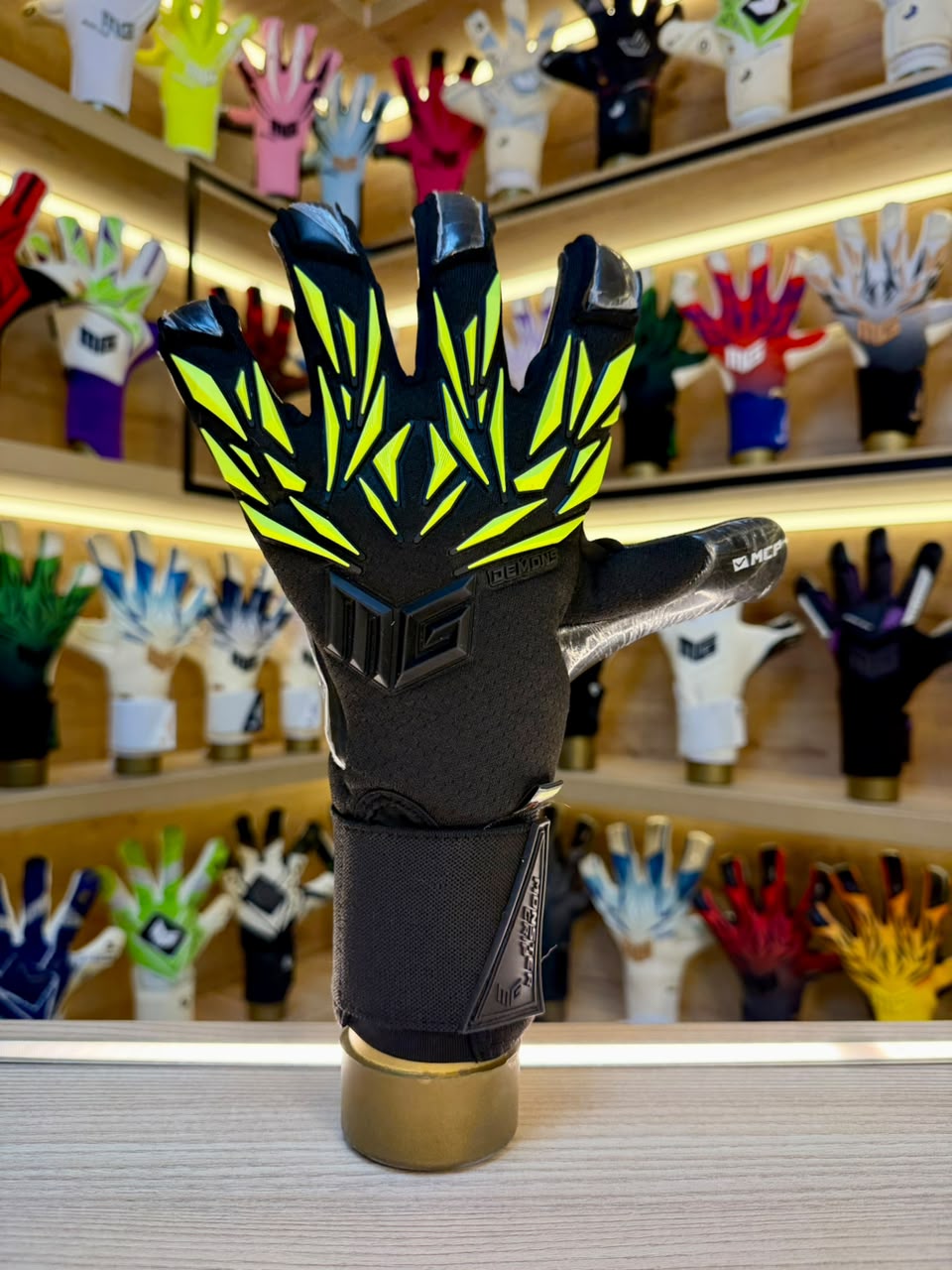 Guantes 8