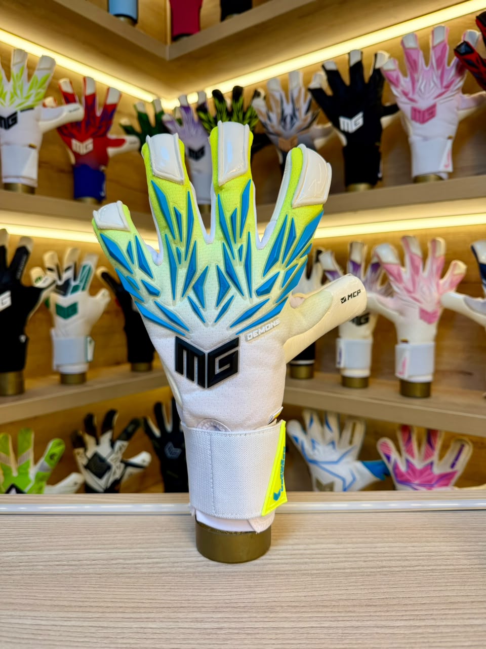 Guantes 8